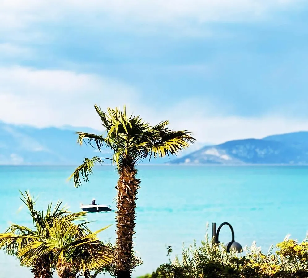 Vista - Lake & Pool Sirmione 0*,